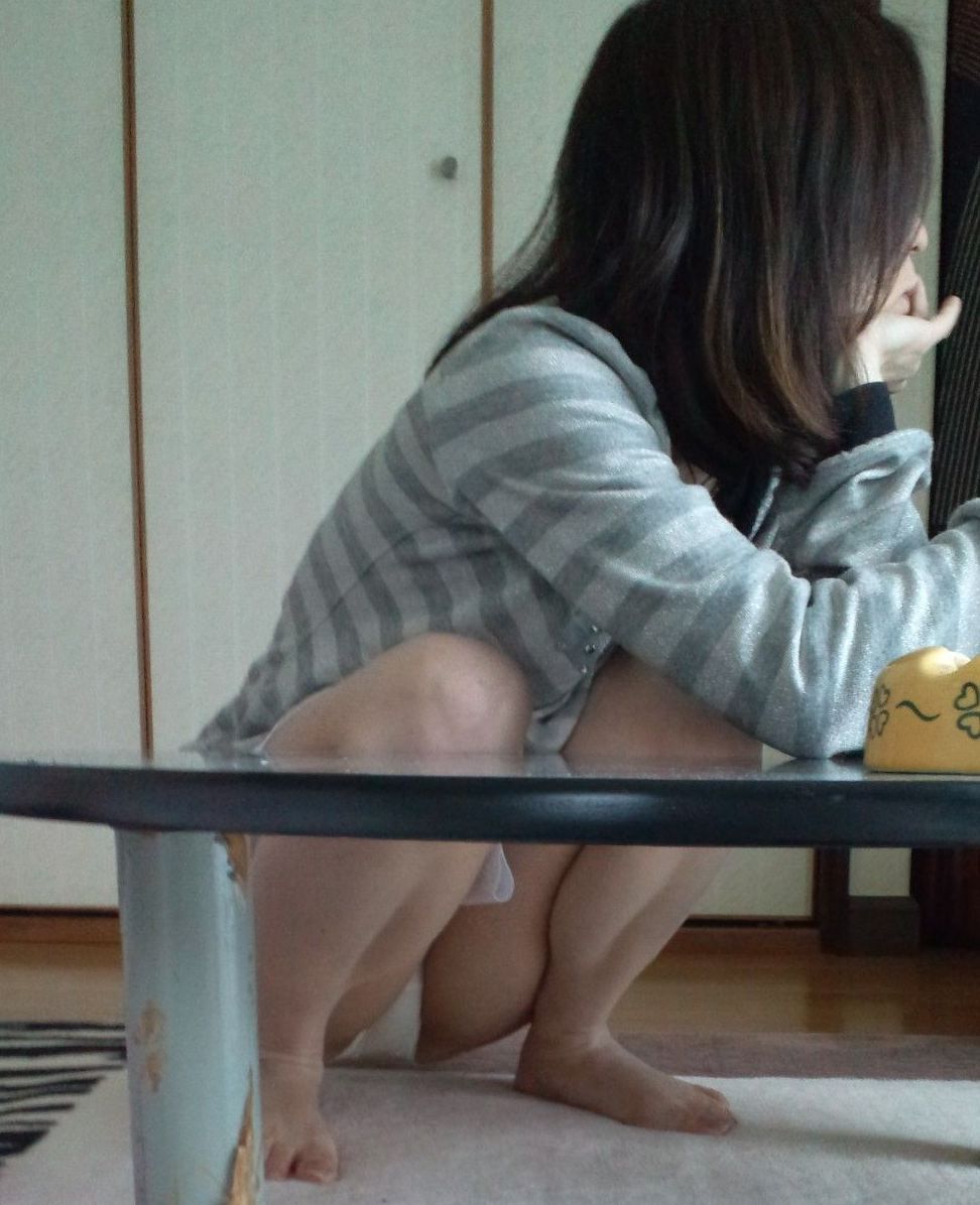 家庭内での盗み撮り-8