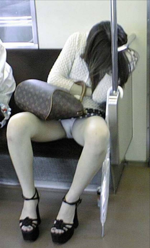 パンチラOL盗撮-5