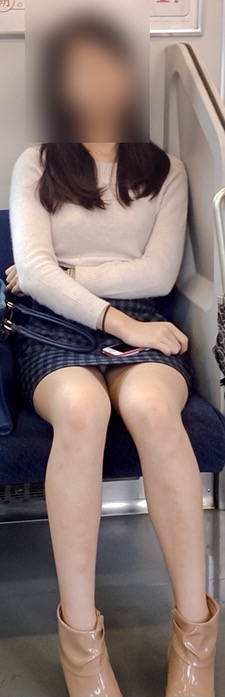 パンチラOL盗撮-11