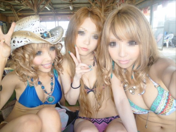 素人のムチムチ水着-13