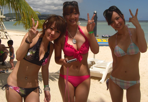 美乳素人の水着-4