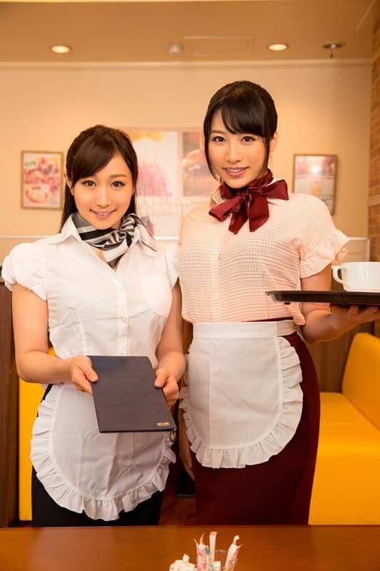 H好きウェイトレスのエロ-13