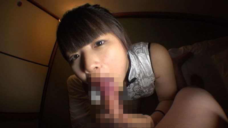 セクシーなチャイナドレスでのH-8