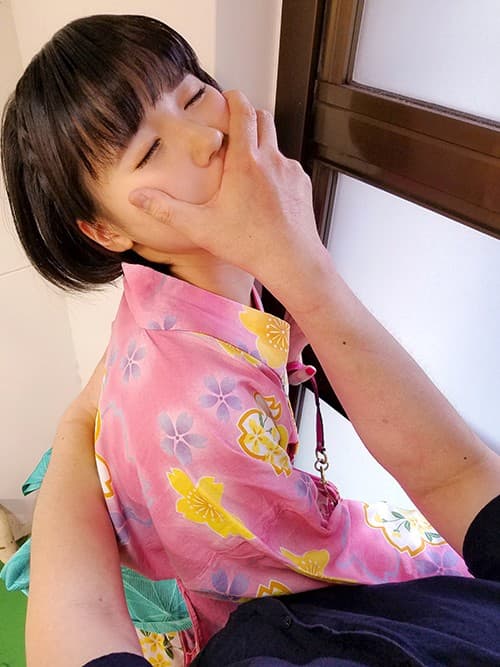 カワイイ浴衣で汗だく着衣SEX-3