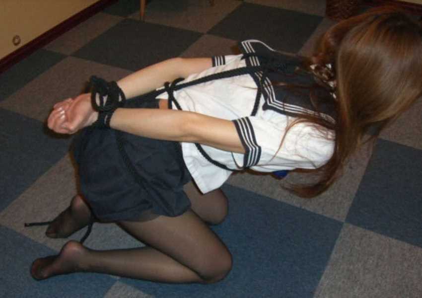 拘束され虐められ焦らされ絶頂する素人M女-14