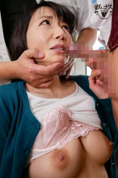 人妻が結婚8年目のご主人とW不倫SEX-11