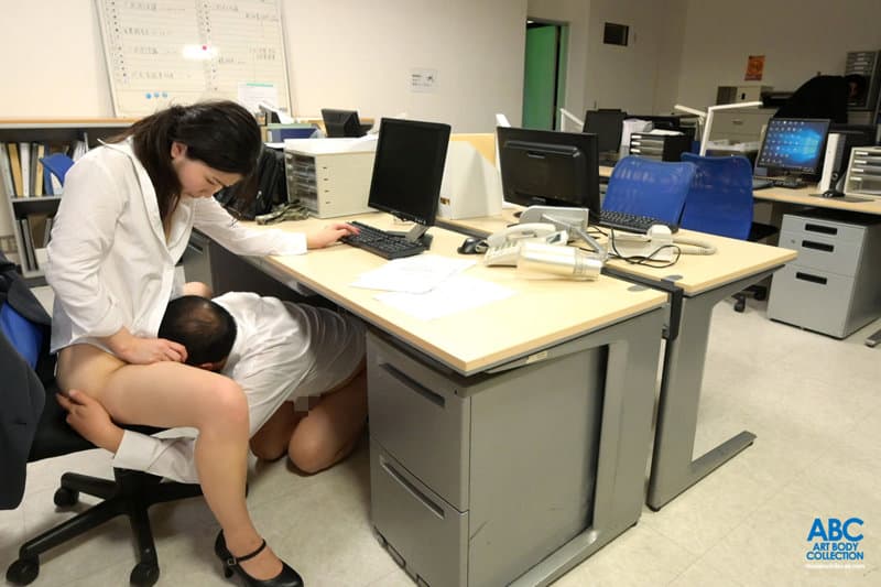 オヤジ上司に呼びだされるセクハラSEX-10