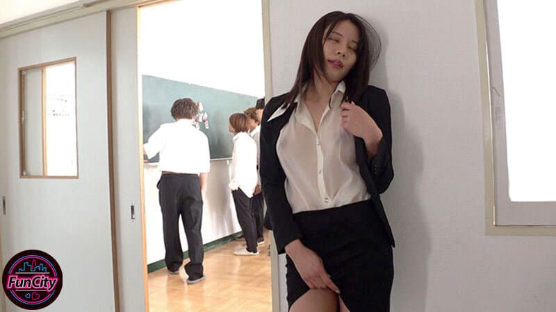 女教師が朝まで淫乱にヤリまくり-5