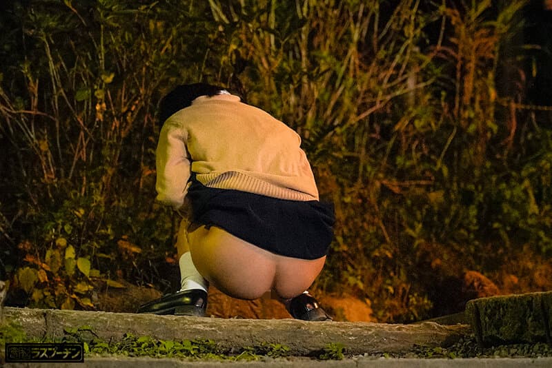 セフレちゃんと野外セックス-14